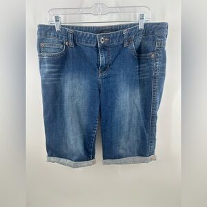 Calvin Klein Medium Wash Denim Bermuda Shorts Size 16